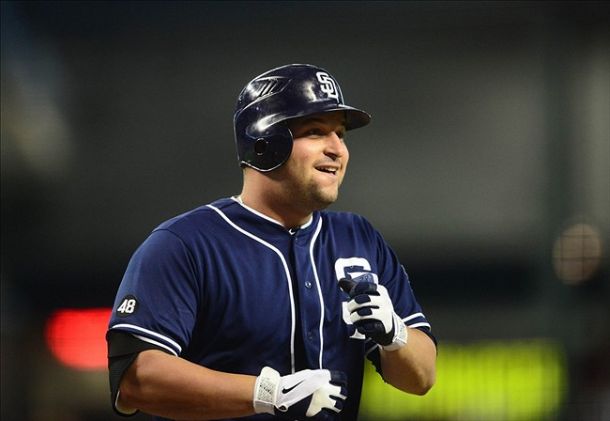 Padres Need To Cut Ties With Yonder Alonso
