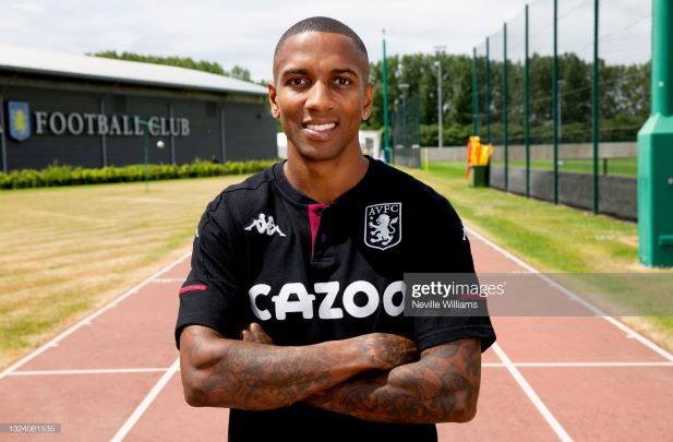 Ashley Young rejoins Aston Villa