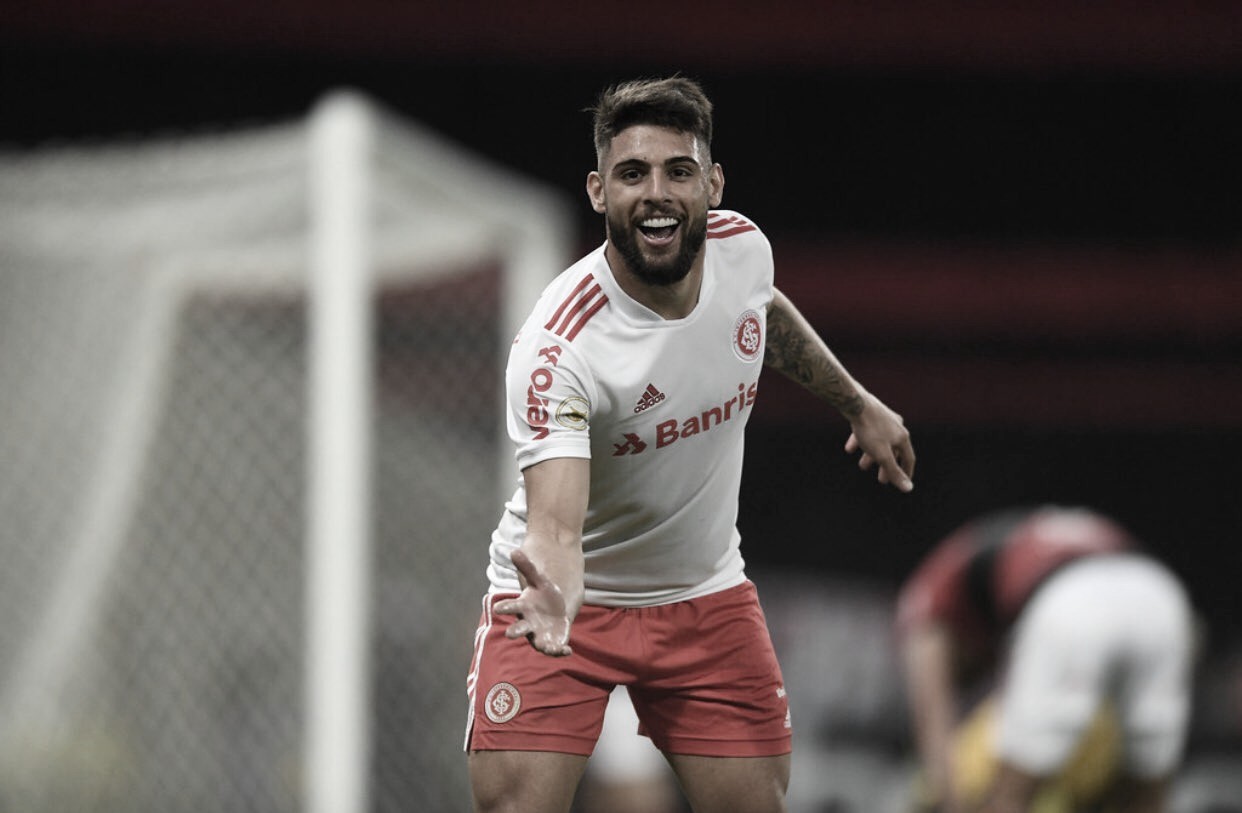 Yuri Alberto faz três, Inter goleia e impõe primeira derrota a Renato Gaúcho no Flamengo