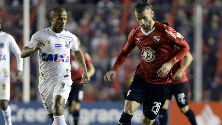 Gastón Silva acusó a Independiente por extorsión tras recibir una demanda de ocho millones de dólares 