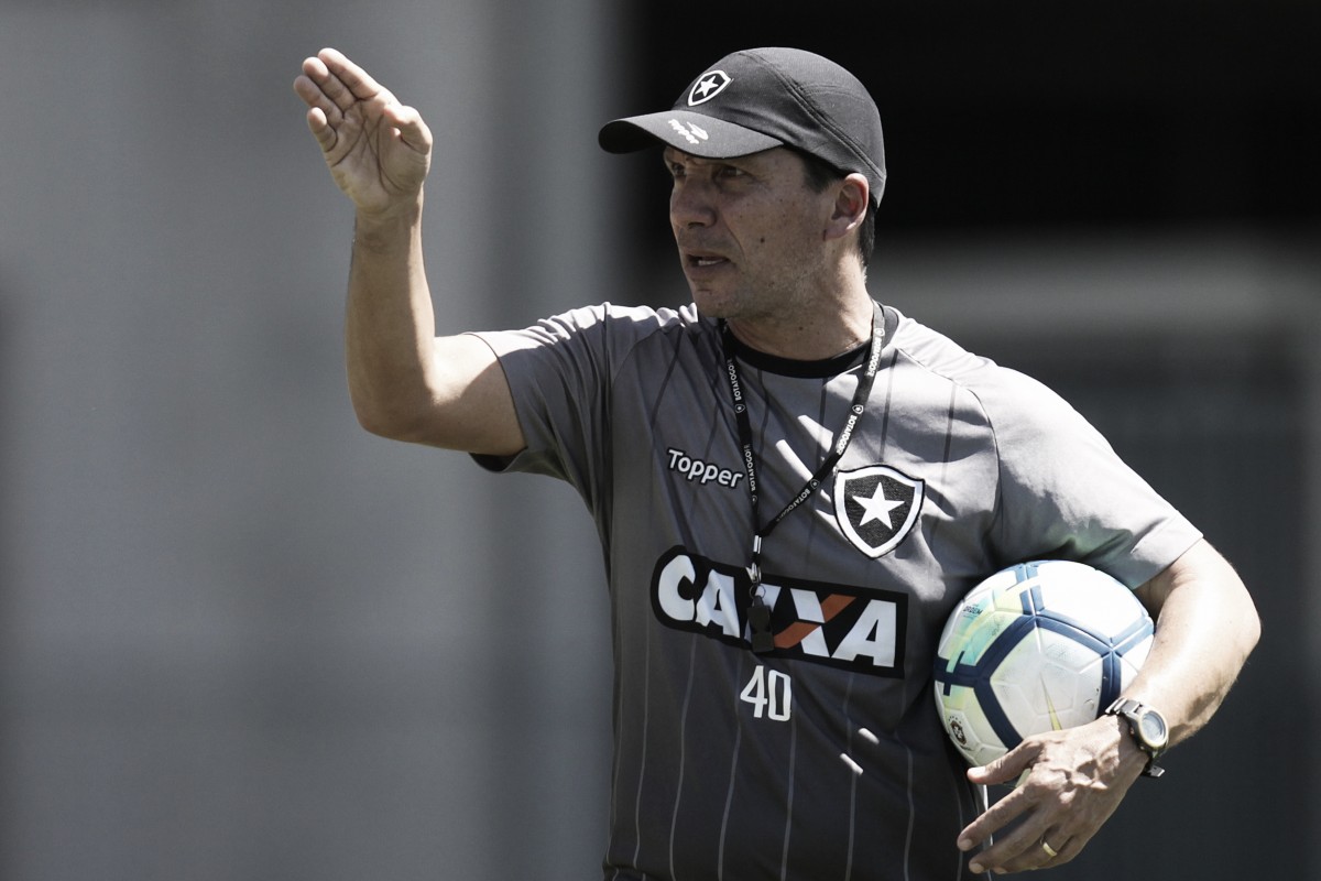Zé Ricardo admite atuação abaixo da média em goleada contra Grêmio: "A gente não competiu"