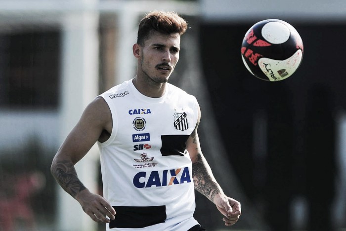 Zeca vê Santos confiante e crê em clássico contra Corinthians como motivação