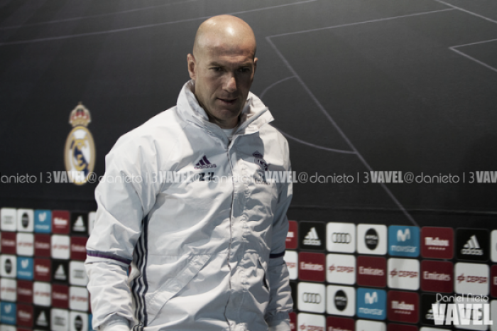 Zinedine Zidane: "Eden Hazard está bien, sin molestias"
