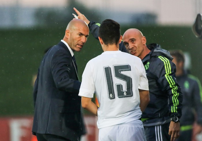 Bettoni seguirá a Zidane en el primer equipo