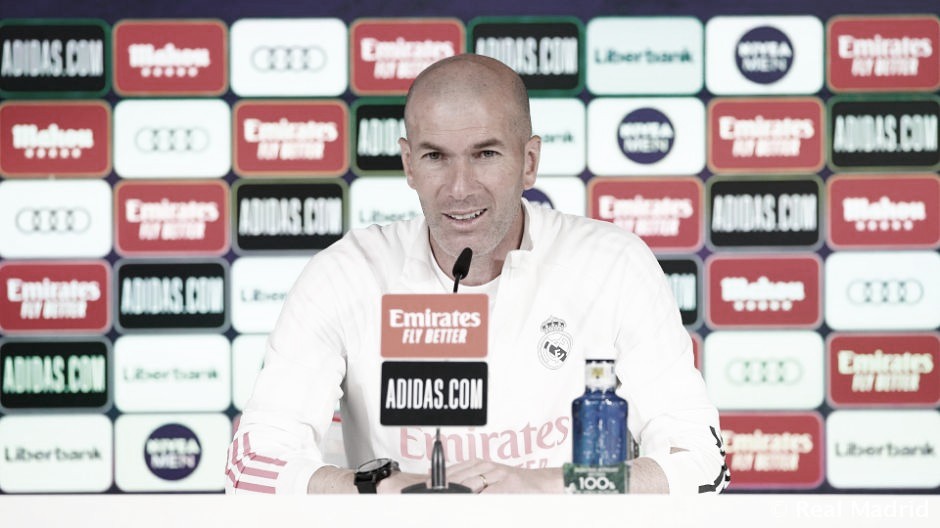 Zidane: "Llega un momento en el que hay que cambiar" Zidane: "Llega un momento en el que hay que cambiar"