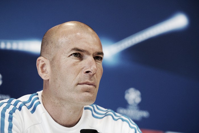 Zidane: "Parabenizo ao Atlético e a Simeone porque é um grande treinador" Zidane: "Parabenizo ao Atlético e a Simeone porque é um grande treinador"