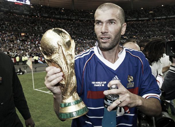 Zinedine Zidane, magia y clase al servicio del futbol