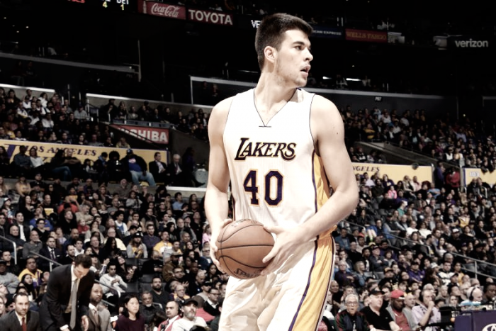 Nba - I Lakers abbozzano un sorriso: Ivica Zubac