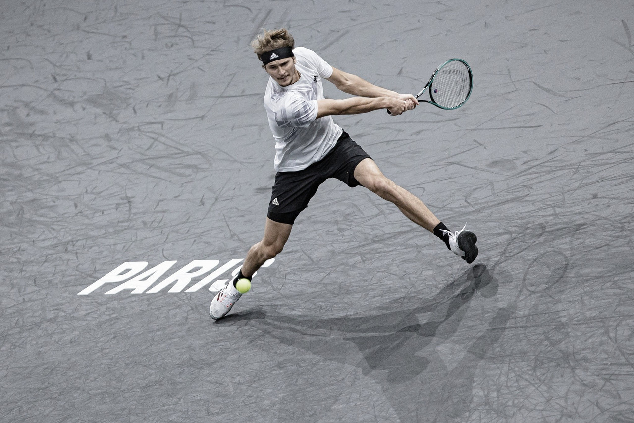 Em ritmo de treino, Zverev passa por Kecmanovic no Masters 1000 de Paris Em ritmo de treino, Zverev passa por Kecmanovic no Masters 1000 de Paris