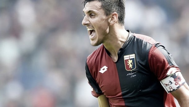 Burdisso attacca il suo ex capitano: "Totti non è un leader che trascina in campo"