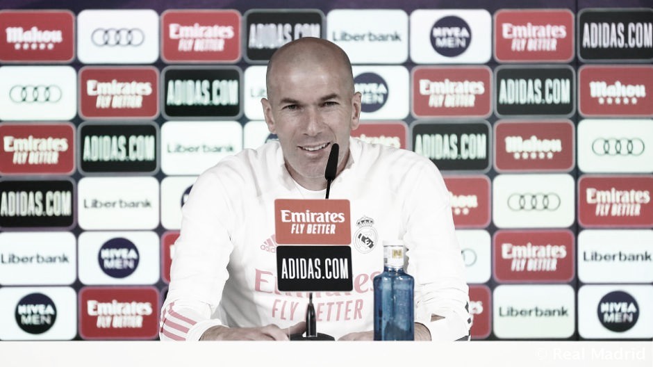 Zidane:
“El derbi siempre es especial y bonito de jugar” Zidane:
“El derbi siempre es especial y bonito de jugar”